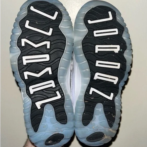 Air Jordan 11 Retro Legend Blue - Picture 7 of 7